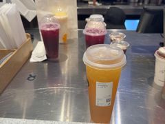-喜茶(北京华贸购物中心店)