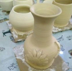 -泥娃娃DIY陶吧(易生活购物公园店)