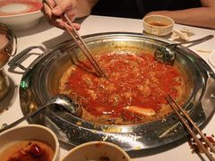 -老房老舍重庆火锅(假日城市店)
