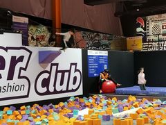 -Tenker Club弹刻极限主题公园 · 蹦床 · 团建 · 生日派对(大关店)