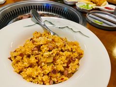 香辣蛋炒饭-石頭記榴莲烤肉(万达金街店)