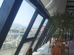 -四月吧餐厅(正阳步行街店)