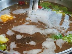 -乡土黄·鲜牛肉火锅·小龙虾(兴业街店)