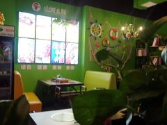 -川渝窈妹纸包鱼·齐齐哈尔烤肉