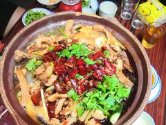 -沙胆彪炭炉牛杂煲(成都玉林店)
