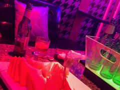 -好乐迪(张扬路八佰伴店)