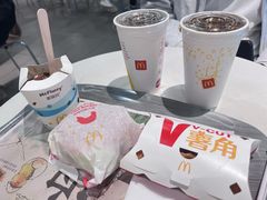 -麦当劳(卫星广场店)