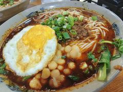 豌杂米粉-丁丁猫重庆小面(徐州路店)