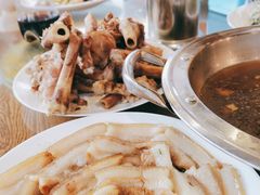 -聚首堂·特色小吃·肘子(什刹海德胜门店)