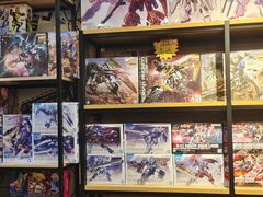 -七七漫品动漫店