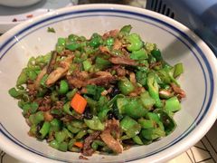 青椒小炒拆骨肉-俏九州·小炒黄牛肉(华润万象汇店)