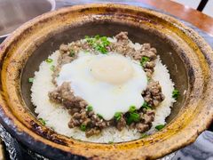 窝蛋牛肉煲仔饭-红星光发煲仔饭(大石街店)