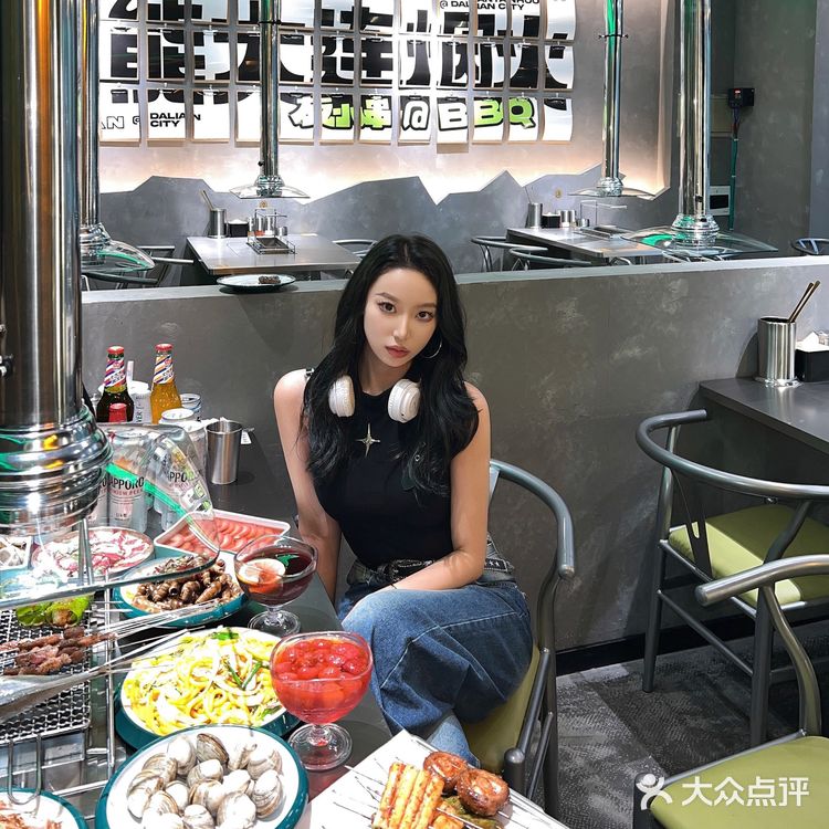 香迷糊了家人们 这家新开的烧烤快冲！