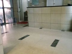 -沈坚强游泳俱乐部(武宁南路店)