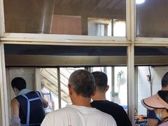 -正宗杨记普洱酸醋米线(总店)