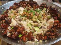 金椒脆鱼拼辣卤凤爪-大丰收脆鱼(浦西万达店)