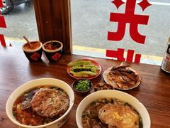 -矮子粉店1985·长沙米粉(湘春路店)