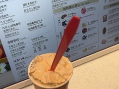 -DQ·蛋糕·冰淇淋(大宁国际商业广场店)