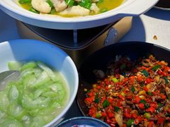 -湘鼎盛·大厨鲜炒湖南味(高新银泰店)