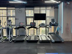 -豪思成DK健身私教连锁(凯乐国际店)