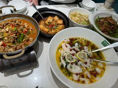 -绿草地·湘菜(芙蓉天街店)
