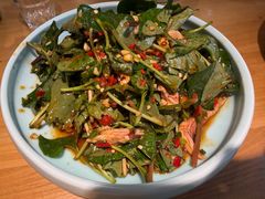 鸡丝折耳根-自贡盐帮菜·玩辣餐厅(樱花园西街店)