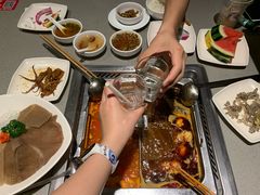 -海底捞火锅(奥体南路店)