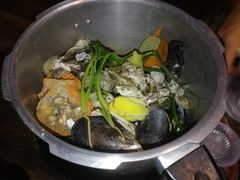 -土蚝·高压锅生蚝(百姓美食街店)