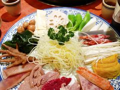 -周小明火锅(黑金冠社区店)