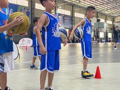-东方启明星篮球培训(击掌校区)