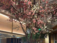 -蜜桃餐厅·伴山(湖滨商业街店)