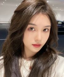 -丝语萱形象