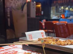-威记烧嘢·南宁烧烤·超级生牛(绿地店)