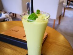 牛油果奶昔-Trung Nguyen Café Legend