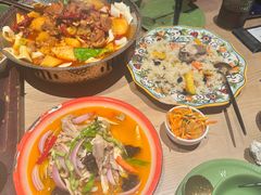 -耶里夏丽·丝路国际·新疆餐厅(浦东区东方路店)