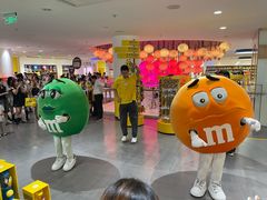 -m豆巧克力世界(上海世茂广场店)