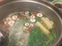 -椰子营·椰子鸡火锅(万象里店)