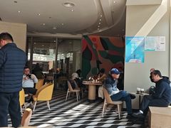 -星巴克臻选(莘庄仲盛店)