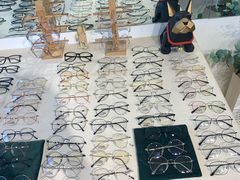 -肆兮眼镜·蔡司·徕卡战略合作店(大坪店)