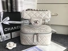 -CHANEL(恒隆广场店)