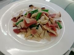 腊肉杏鲍菇-贵州大厦贵州厅(樱花园西街店)