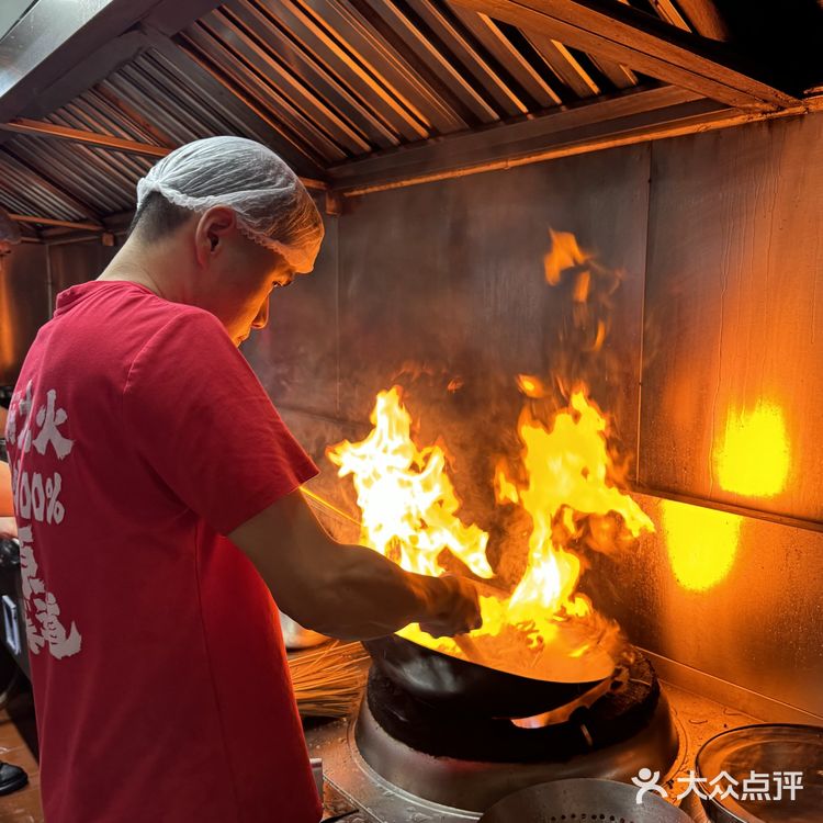 来汉街记住这个位置！不起眼但好好吃...