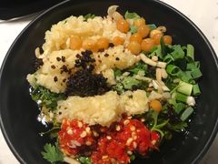 -钢管厂五区小郡肝串串香(奥克斯广场锦城万达店)