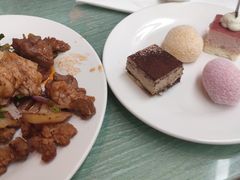 -上海浦东假日酒店逸庭咖啡厅