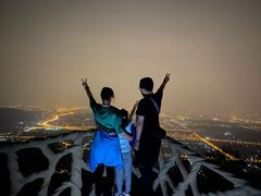 -鬼笑石后山停车场