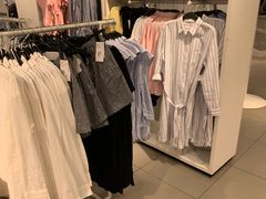 -H&M(华润万象城店)