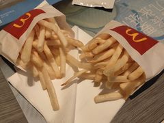 -麦当劳(世界城广场店)
