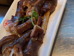 -潮界(LU·ONE凯德晶萃广场店)