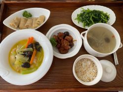 -大美母婴月子中心