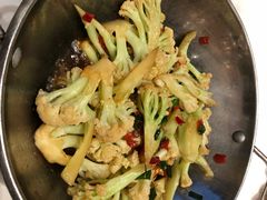 -辣螃铠盆盆蟹大排档(海昌店)